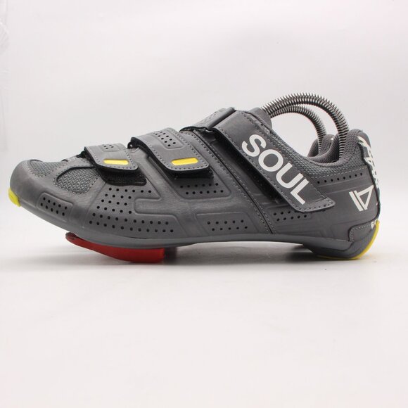 SOUL CYCLE Pearl Izumi Cycling Shoes with Yellow Accents - Picture 3 of 9